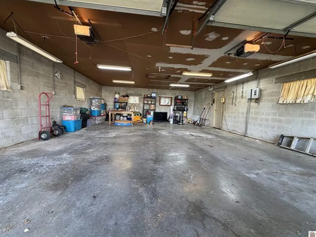 1560 Dawson Road Princeton KY 42445