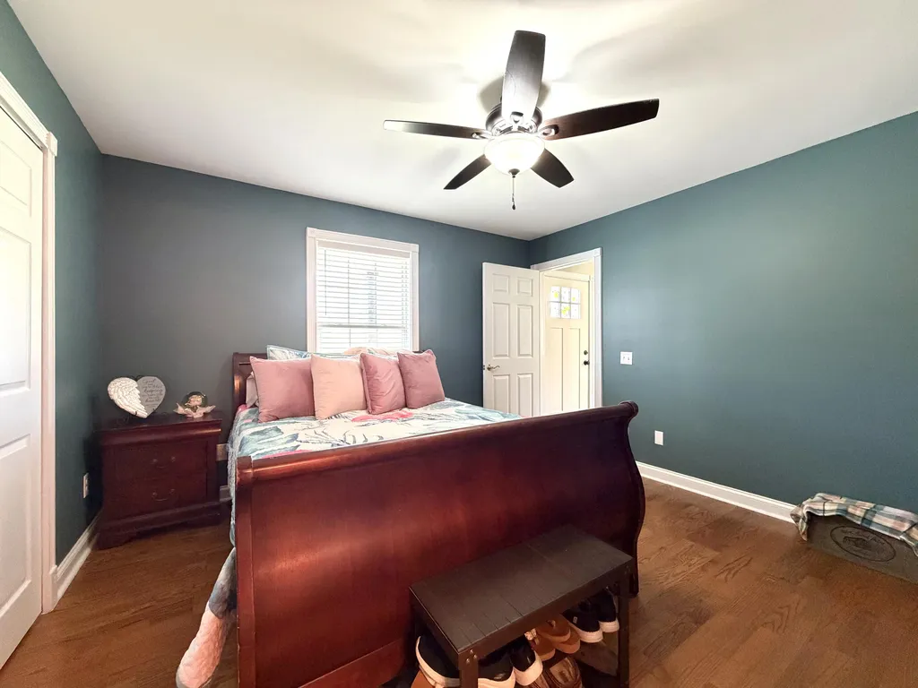 65 Bay Lane Cadiz KY 42211