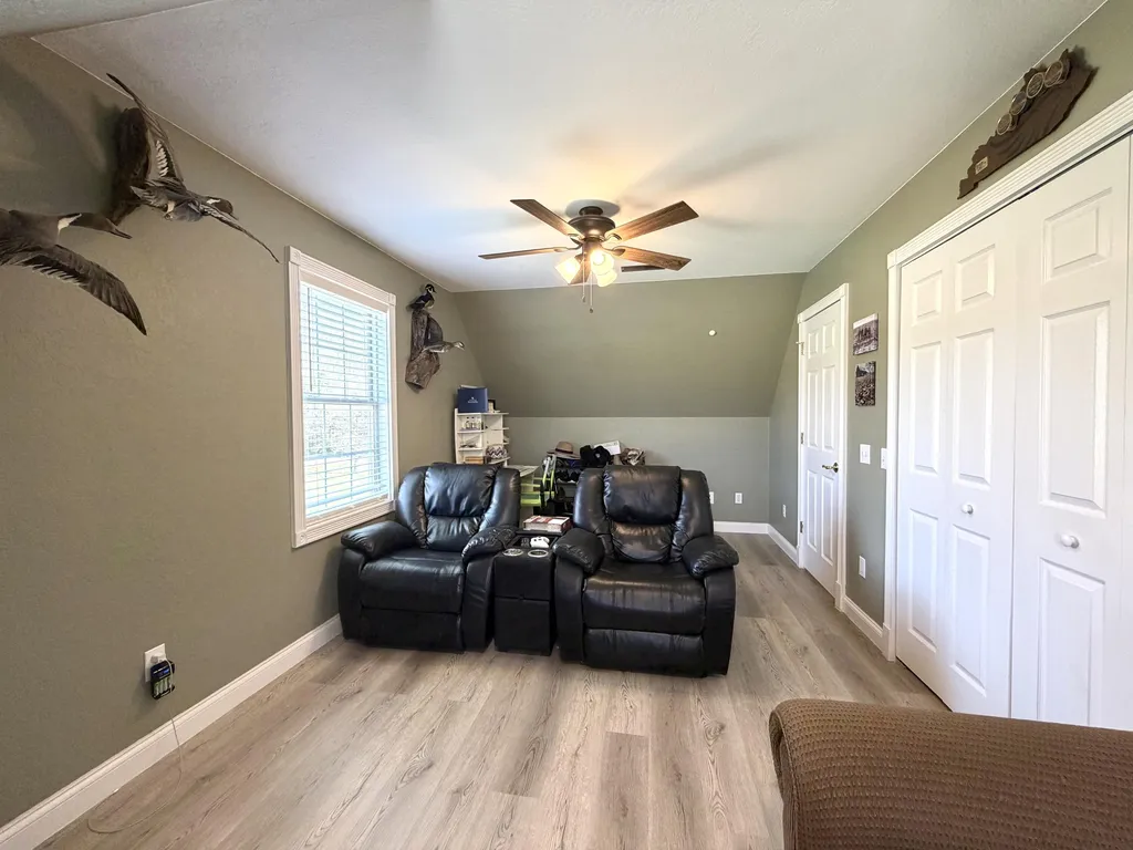 65 Bay Lane Cadiz KY 42211