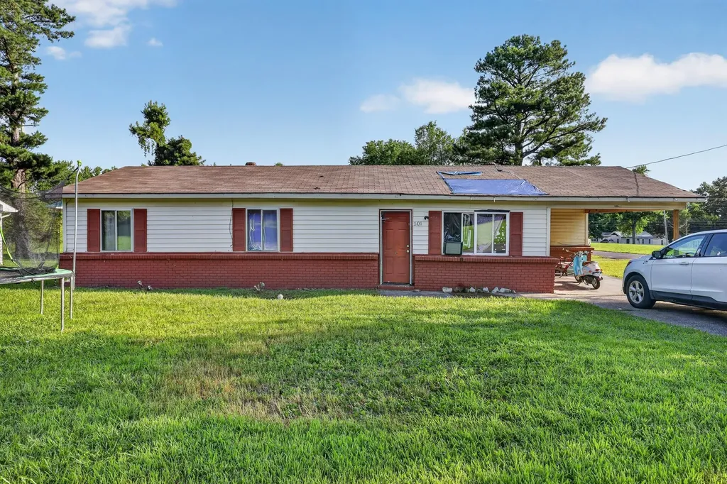 501 Windsor Drive Mayfield KY 42066