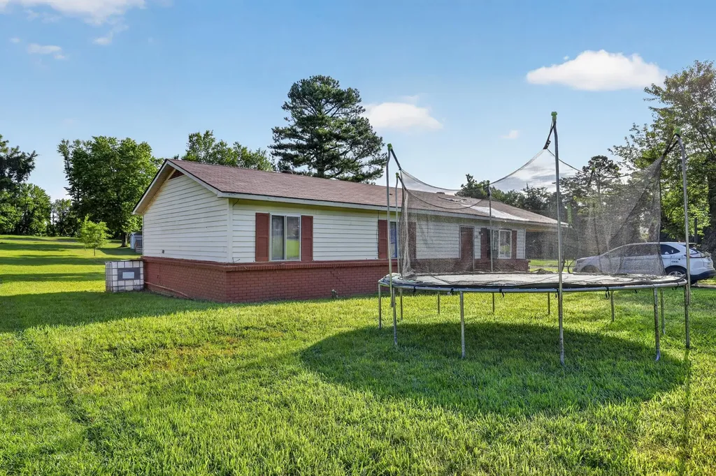 501 Windsor Drive Mayfield KY 42066