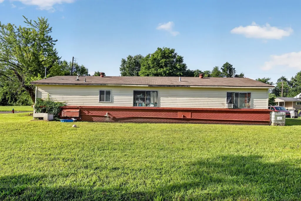 501 Windsor Drive Mayfield KY 42066