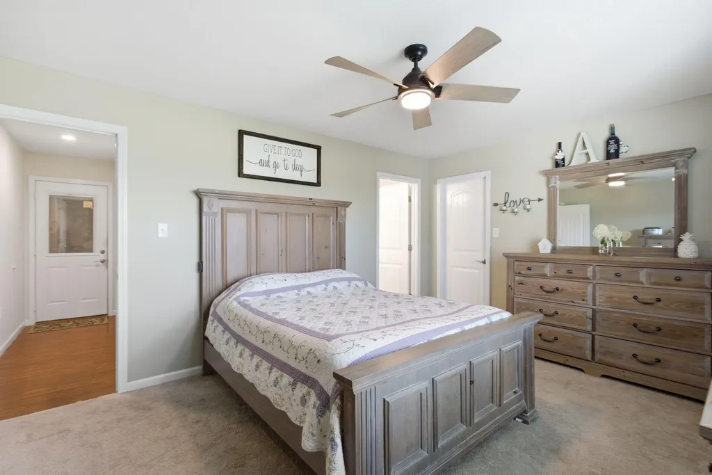 273 Ridgefield Drive Liberty KY 42539