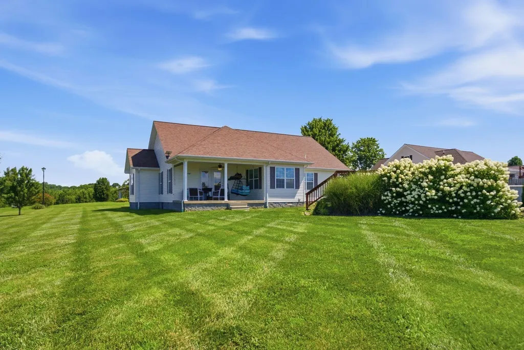 273 Ridgefield Drive Liberty KY 42539