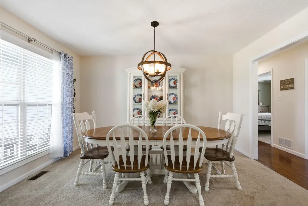273 Ridgefield Drive Liberty KY 42539