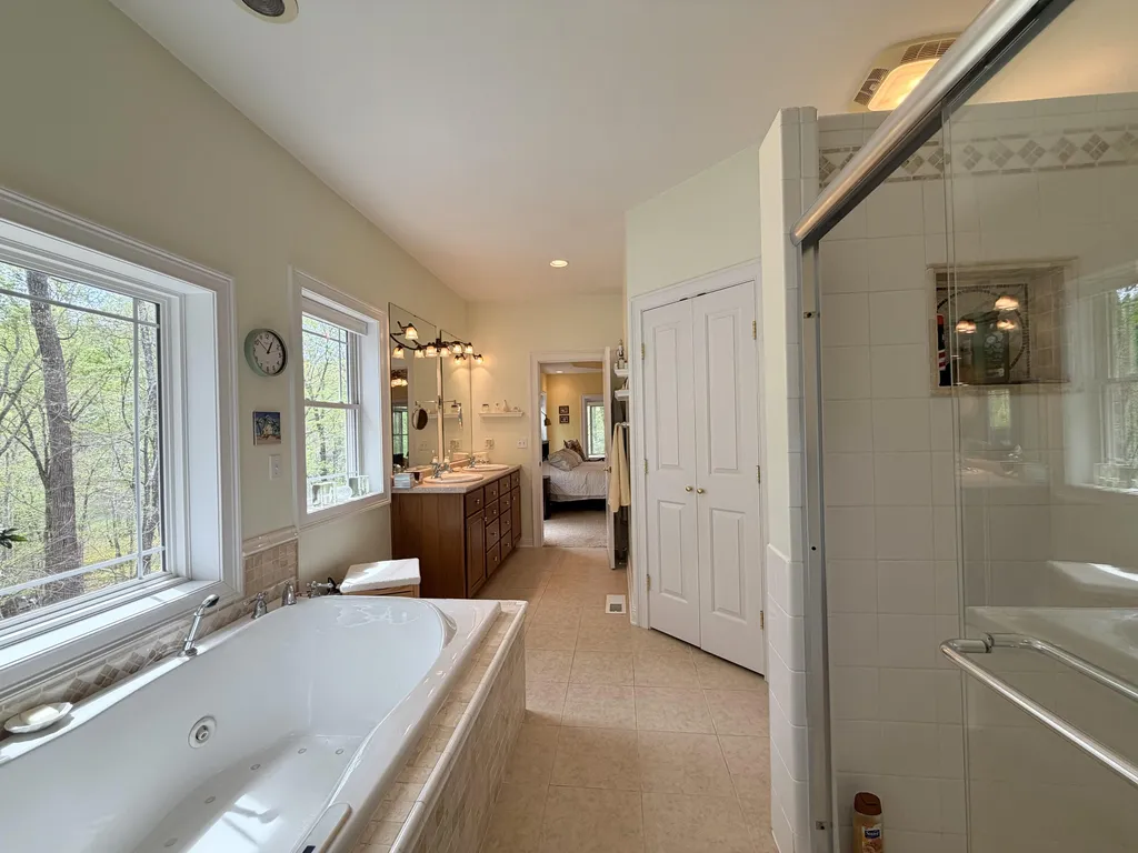 112 Lakeview Terrace Cadiz KY 42211