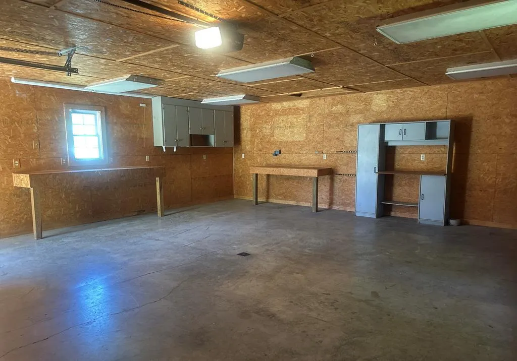 3615 Merle Travis Highway Beechmont KY 42323
