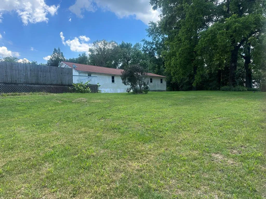 7253 Morgantown Road Russellville KY 42276