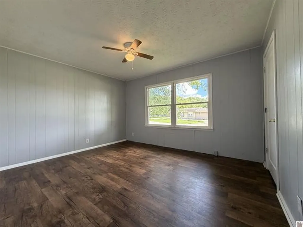 203 Prince Court Princeton KY 42445