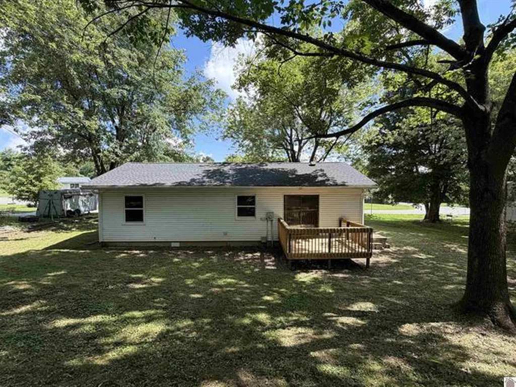 203 Prince Court Princeton KY 42445