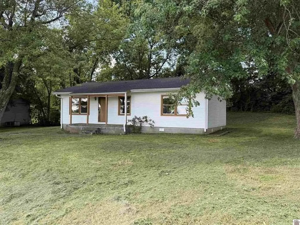 203 Prince Court Princeton KY 42445