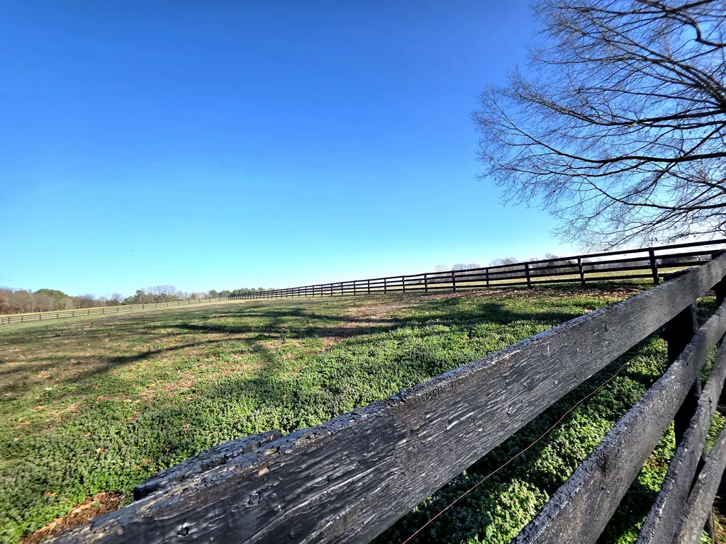 1498 Coopertown Road Murray KY 42071