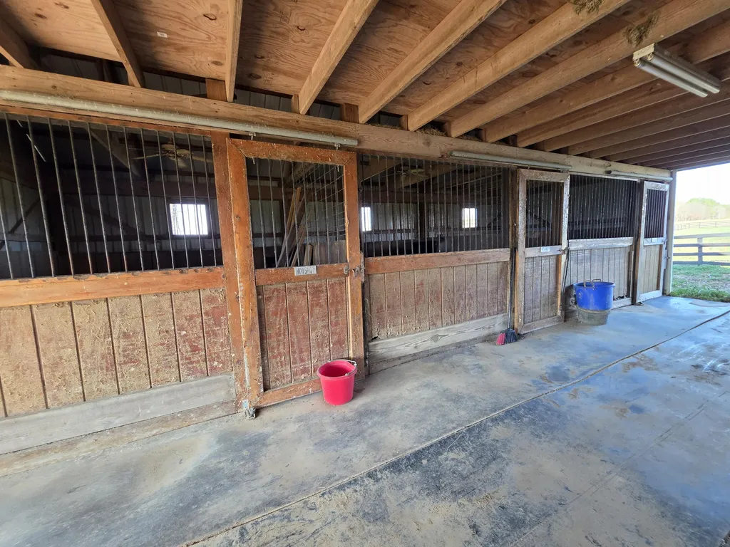 1498 Coopertown Road Murray KY 42071