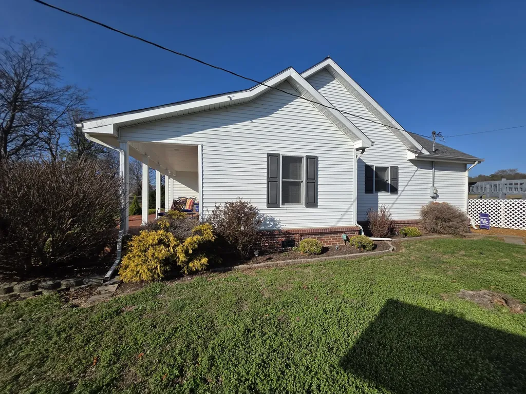 1498 Coopertown Road Murray KY 42071