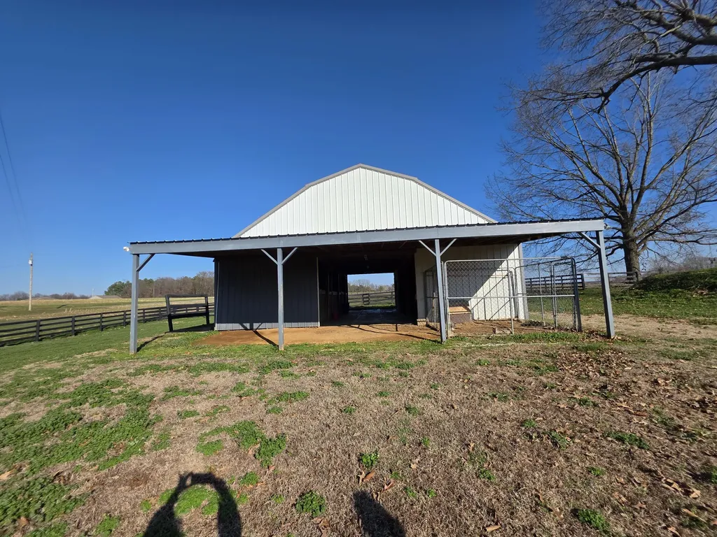 1498 Coopertown Road Murray KY 42071