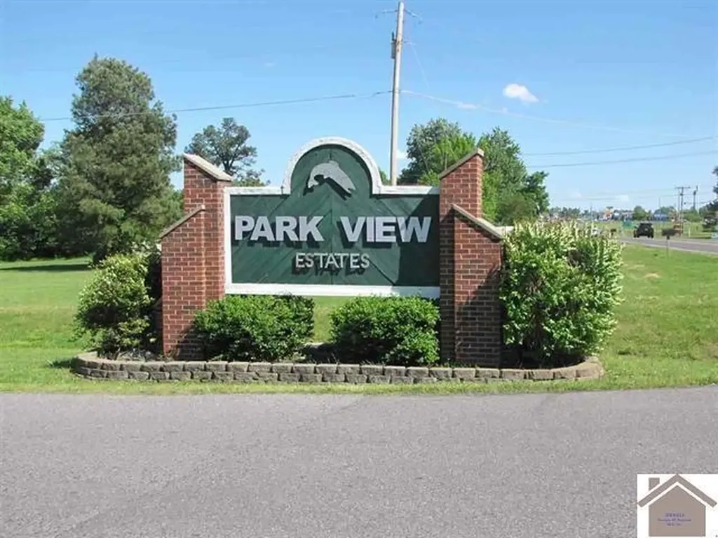 75 Parkview Drive Benton KY 42025