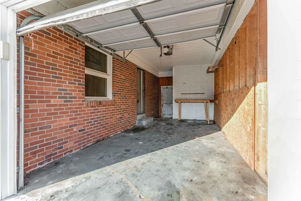 1720 Calvin Drive Hopkinsville KY 42240