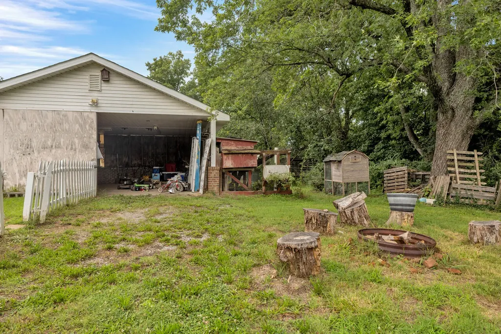 125 Main Street Cadiz KY 42211
