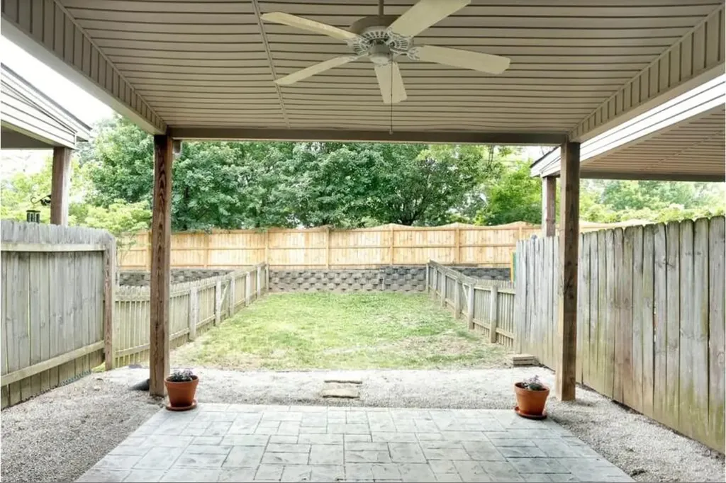 350 Broadleaf Lane Lexington KY 40503