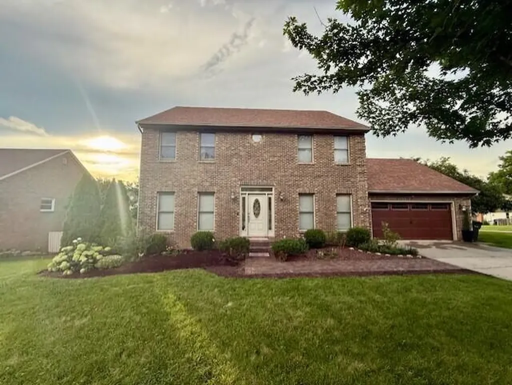 717 Maple Ridge Lane Lexington KY 40509