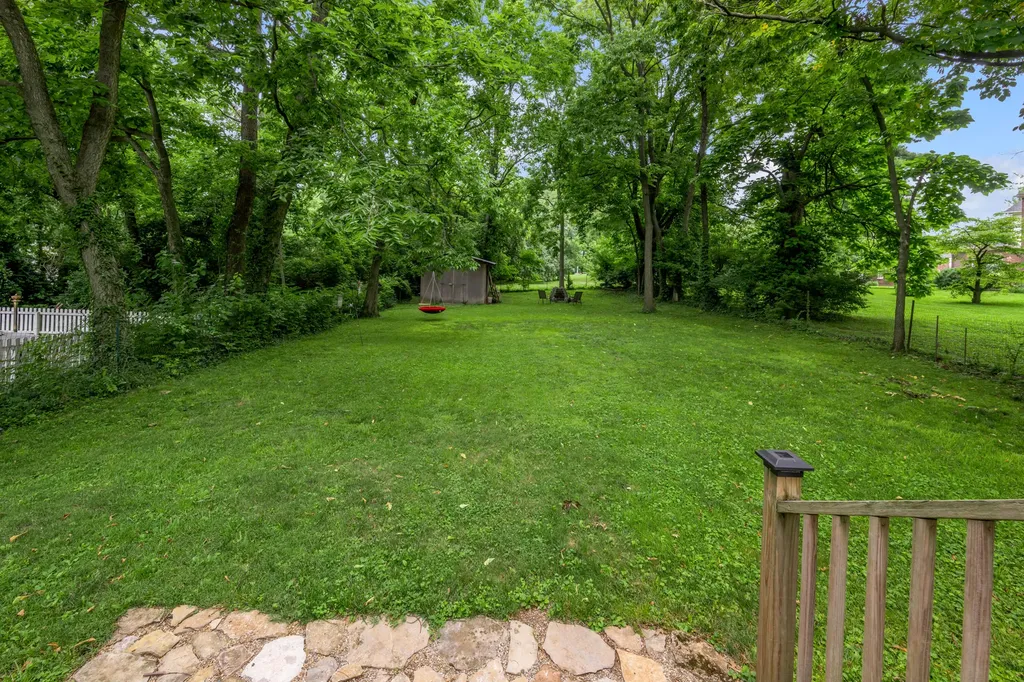 331 Lexington Street Versailles KY 40383