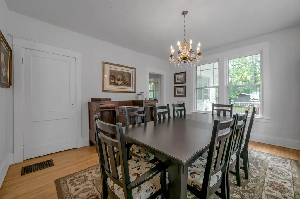 331 Lexington Street Versailles KY 40383