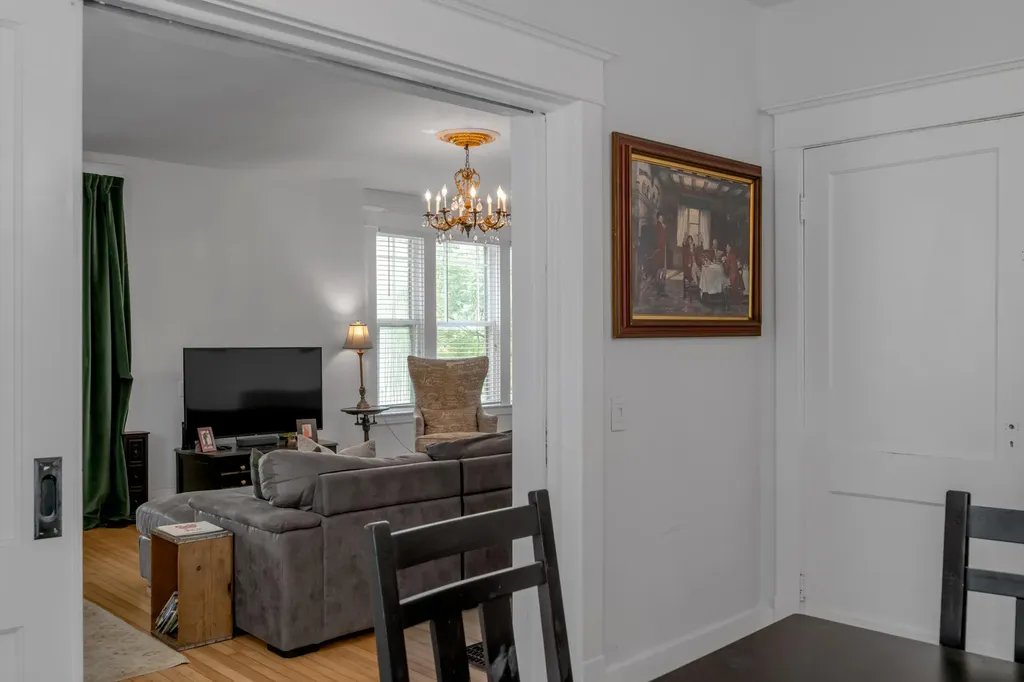 331 Lexington Street Versailles KY 40383