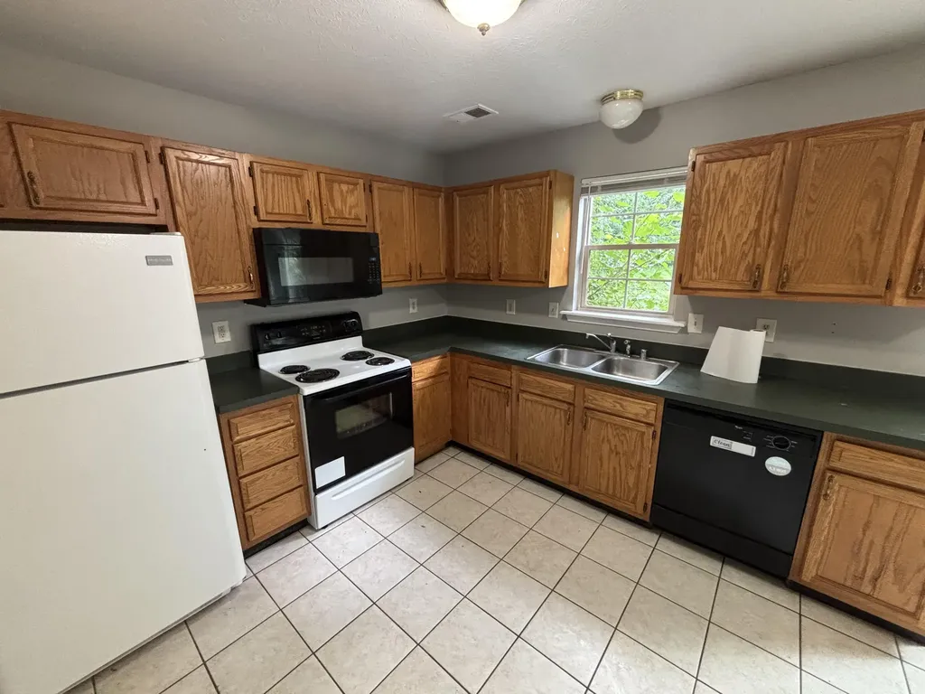 210 Maple Leaf Lane Nicholasville KY 40356
