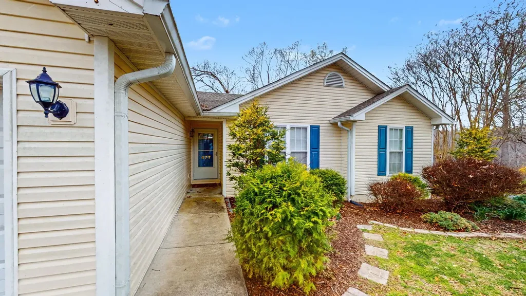 477 Beechwood Drive Cadiz KY 42211