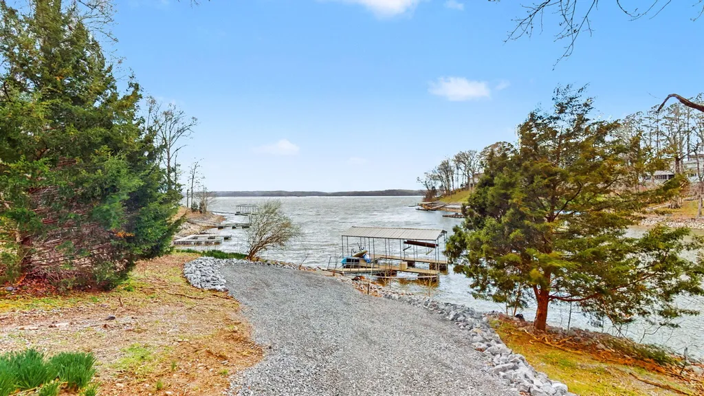 477 Beechwood Drive Cadiz KY 42211