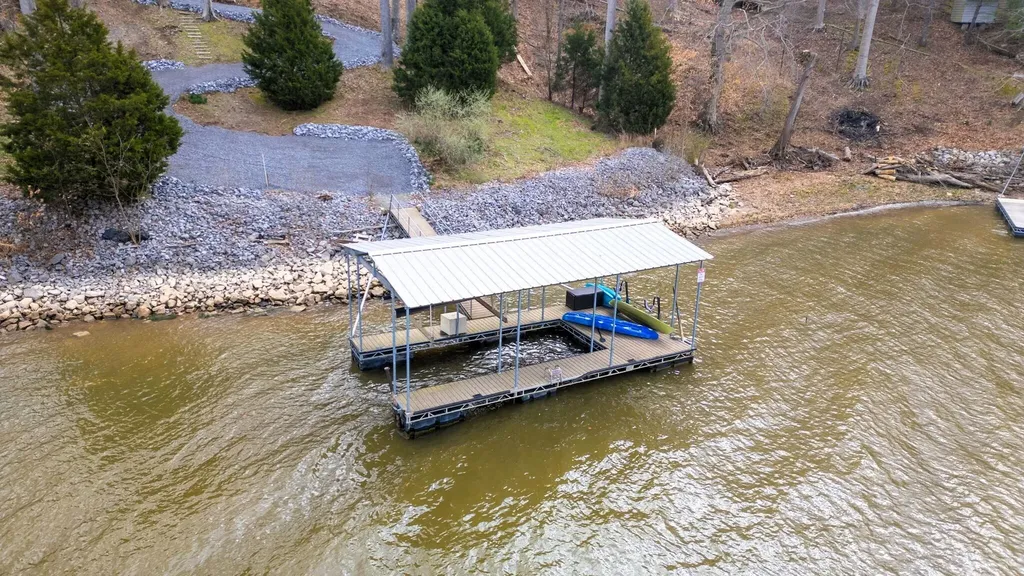 477 Beechwood Drive Cadiz KY 42211