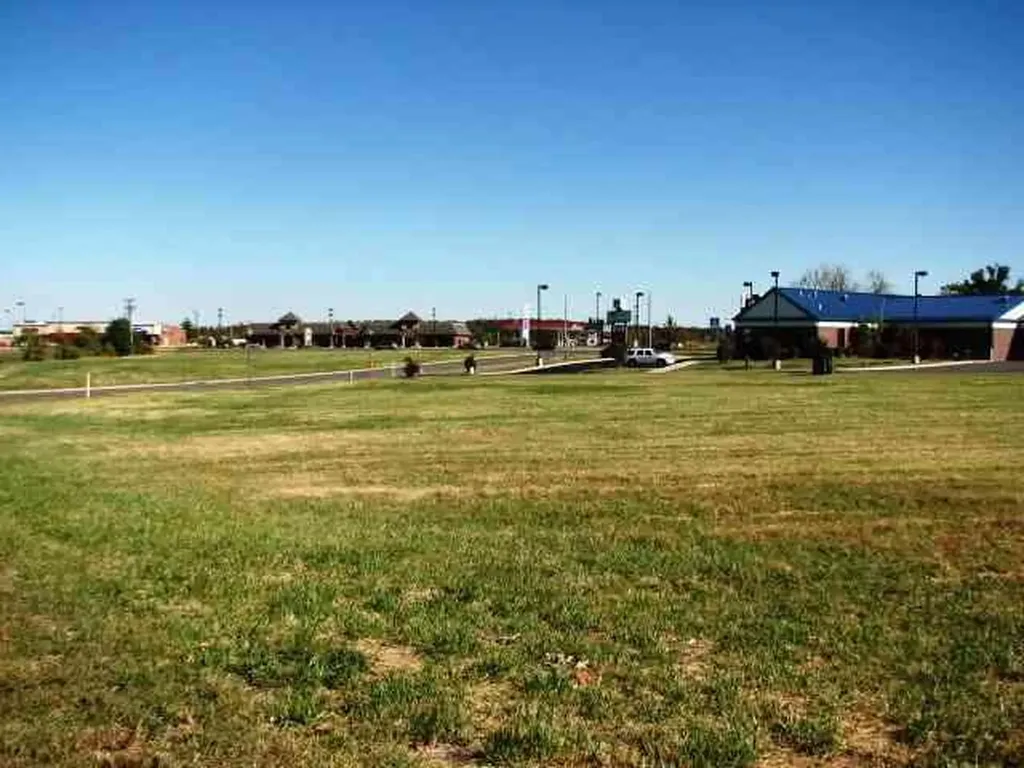 4924 Village Square Drive Paducah KY 42001
