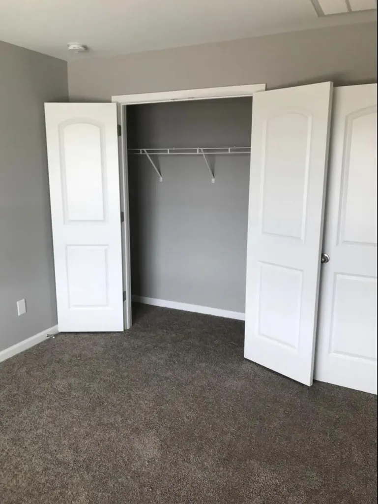 2525 Feathersound Way Lexington KY 40511