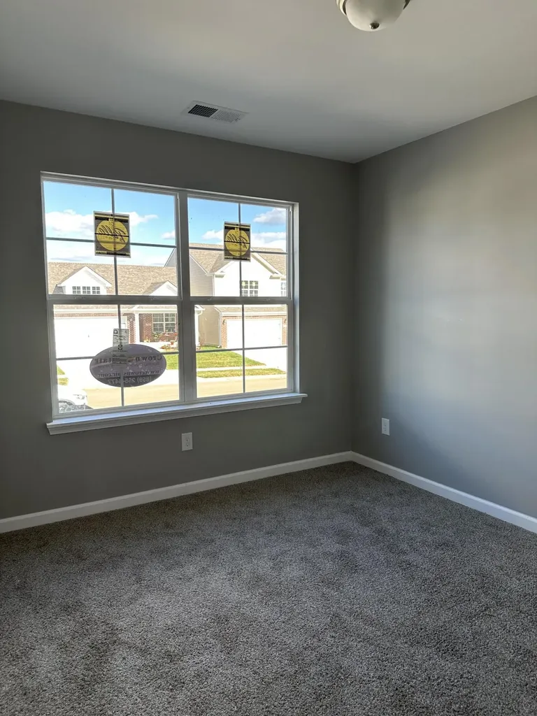 2525 Feathersound Way Lexington KY 40511