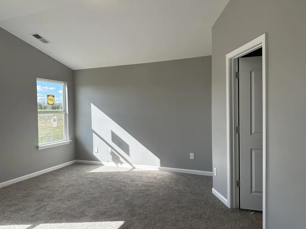 2525 Feathersound Way Lexington KY 40511
