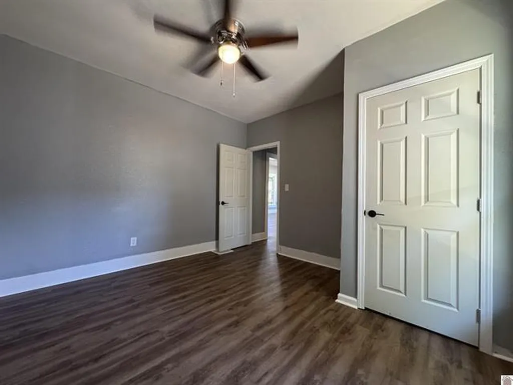 408 N Hawthorne Street Princeton KY 42445