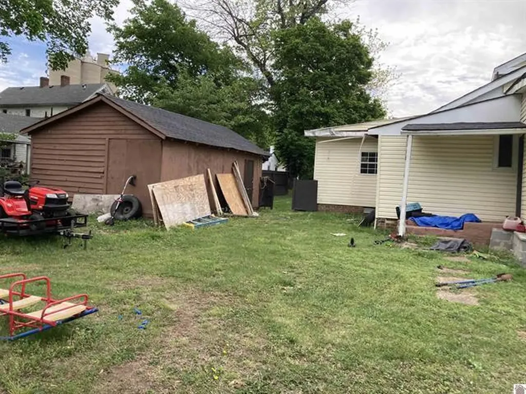133 Farley Place Paducah KY 42003