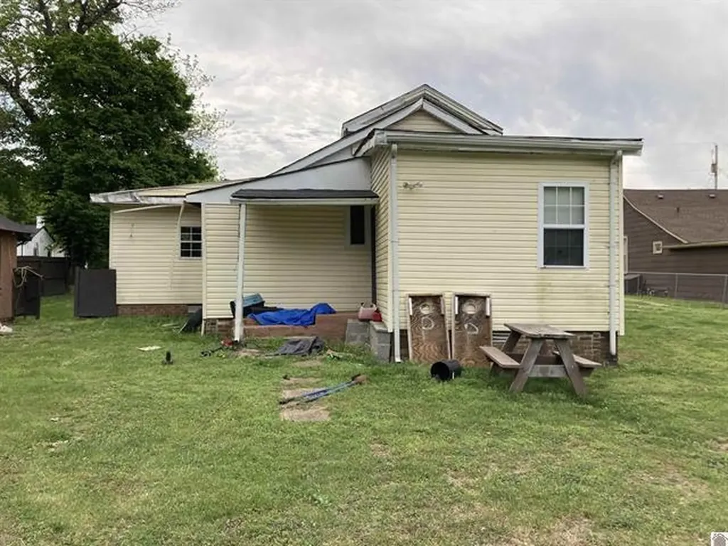 133 Farley Place Paducah KY 42003