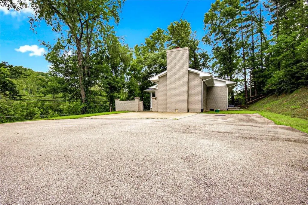 420 State Highway 229 Barbourville KY 40906