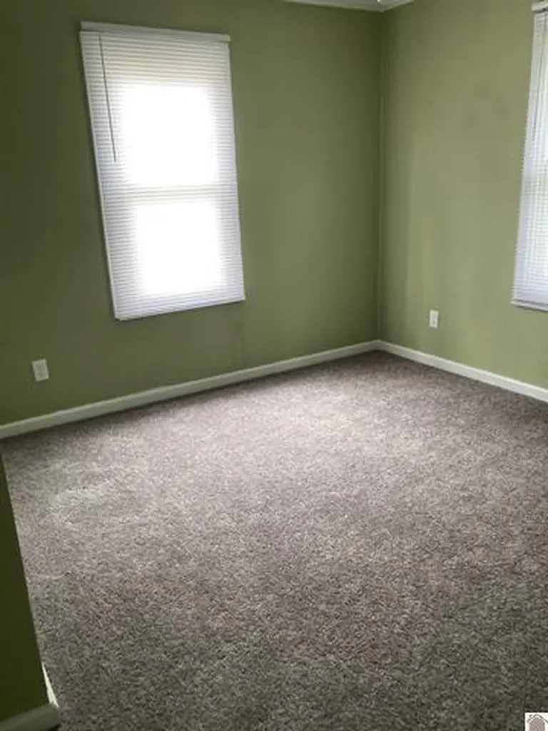 2823 Fairmont Street Paducah KY 42003