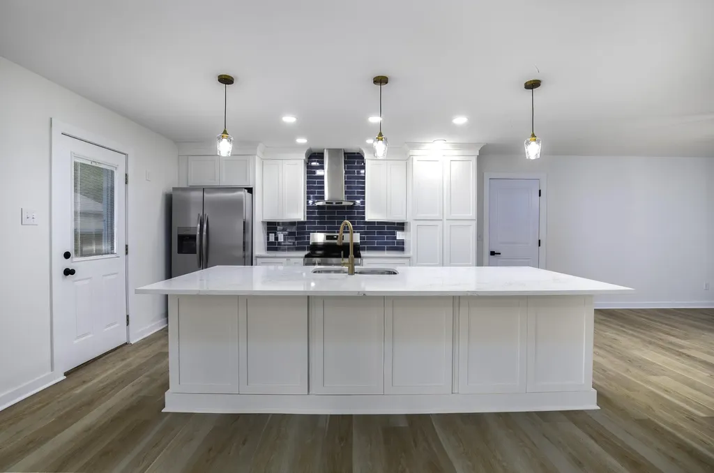 3273 Saxon Drive Lexington KY 40503
