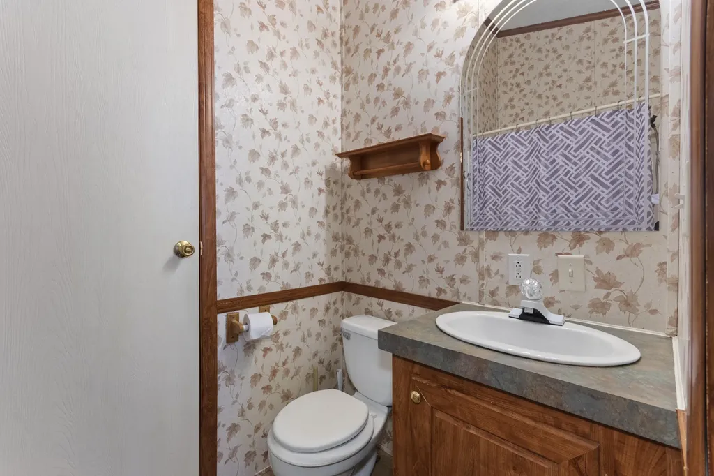 408 Shoreline Drive New Concord KY 42076