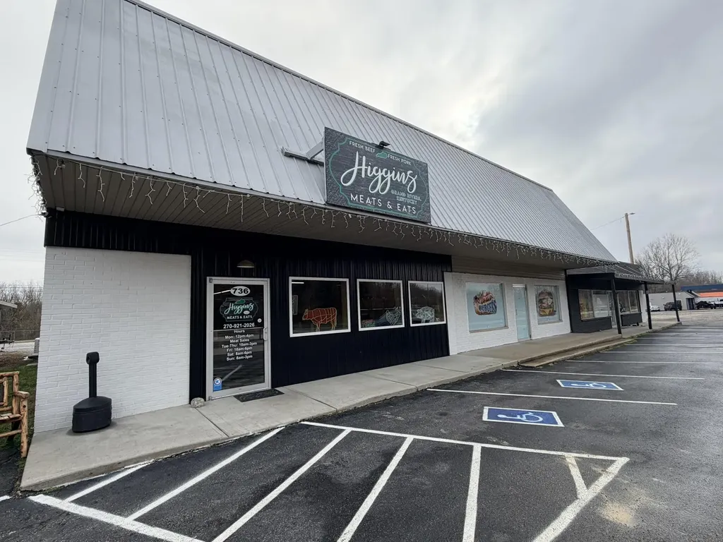 736 U.s. 62 Grand Rivers KY 42045