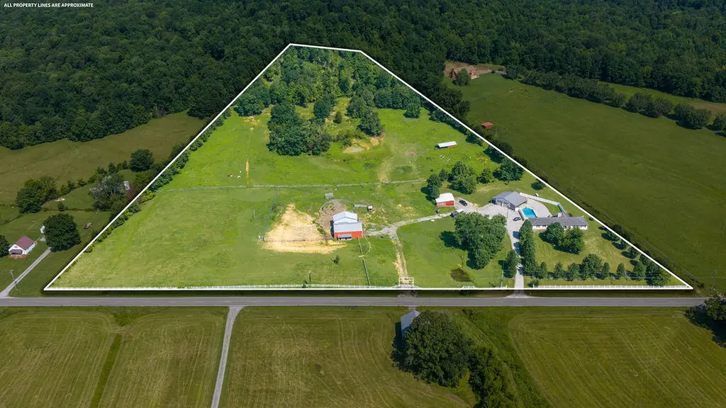 11325 Greenville Road Hopkinsville KY 42240