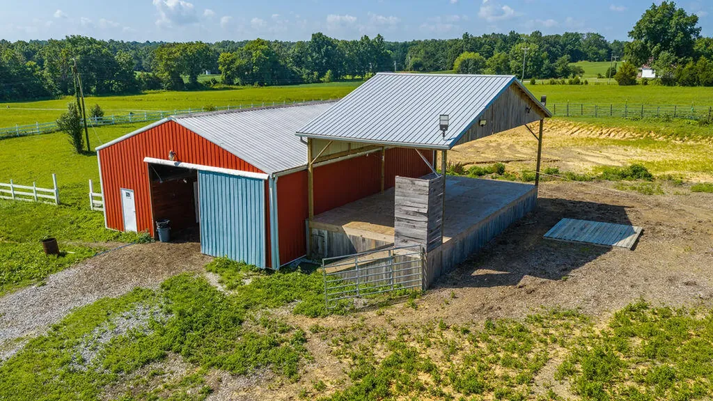 11325 Greenville Road Hopkinsville KY 42240