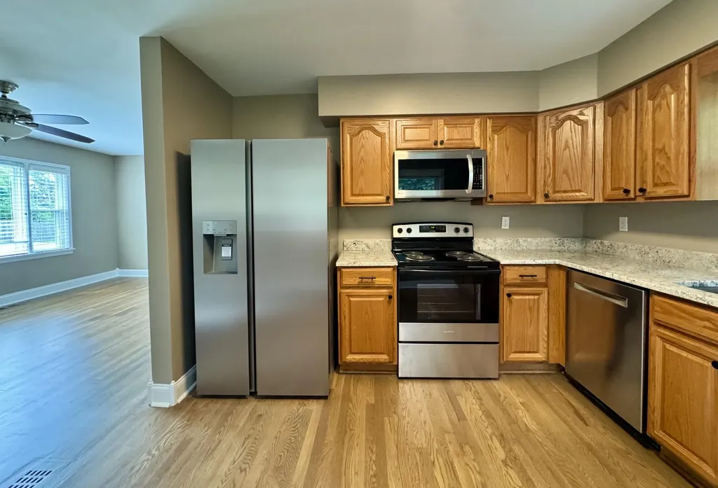 2564 Millbrook Drive Lexington KY 40503