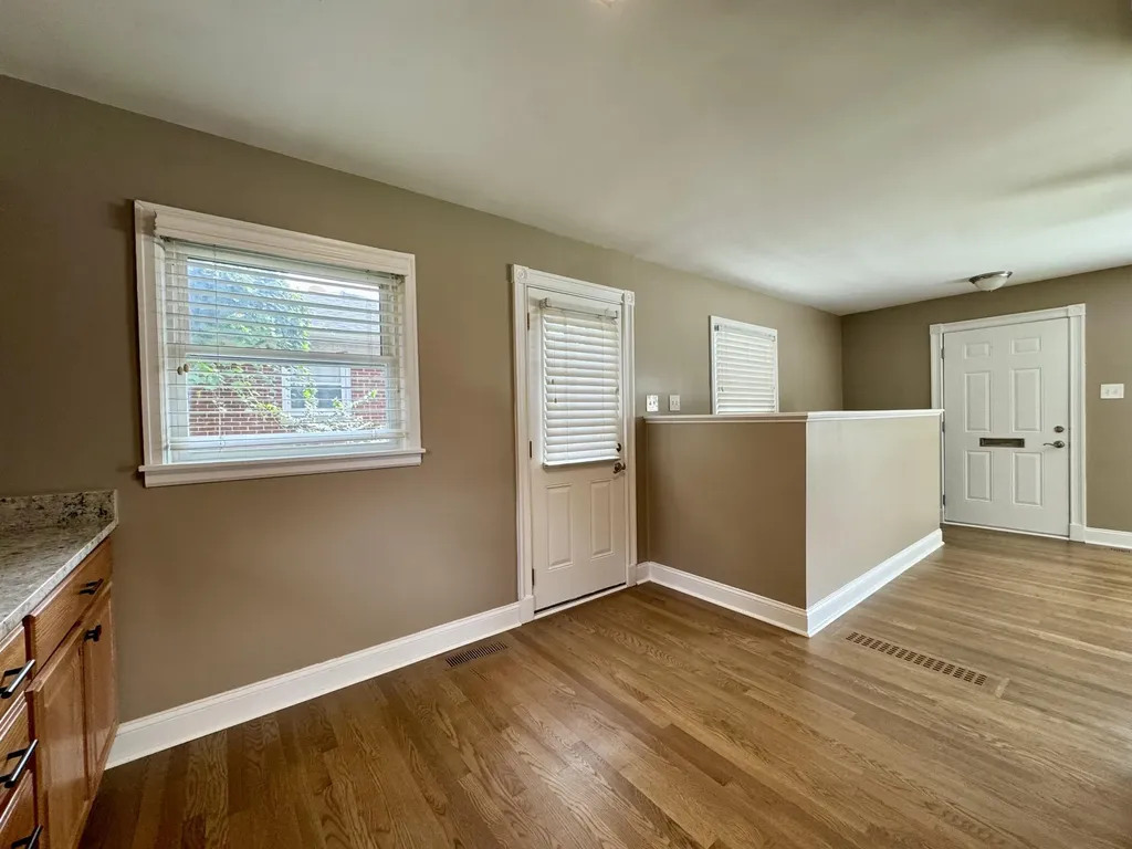 2564 Millbrook Drive Lexington KY 40503