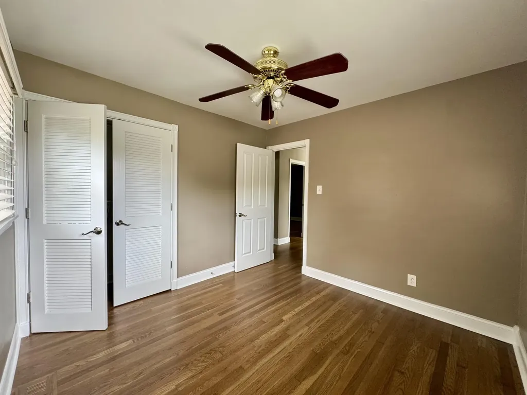 2564 Millbrook Drive Lexington KY 40503