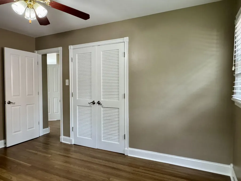 2564 Millbrook Drive Lexington KY 40503