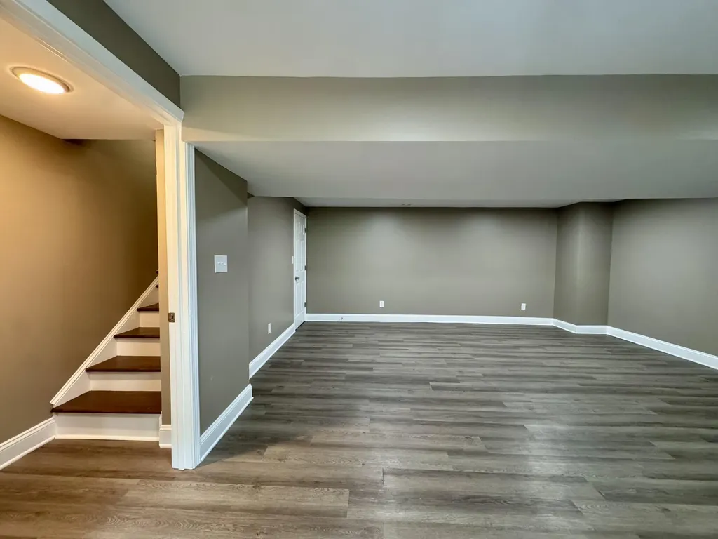 2564 Millbrook Drive Lexington KY 40503